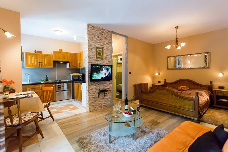 Natural Suite Пореч Екстериор снимка